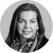 Immigration in Focus&##x3a; What Restaurants Need to Know About Compliance & Response
